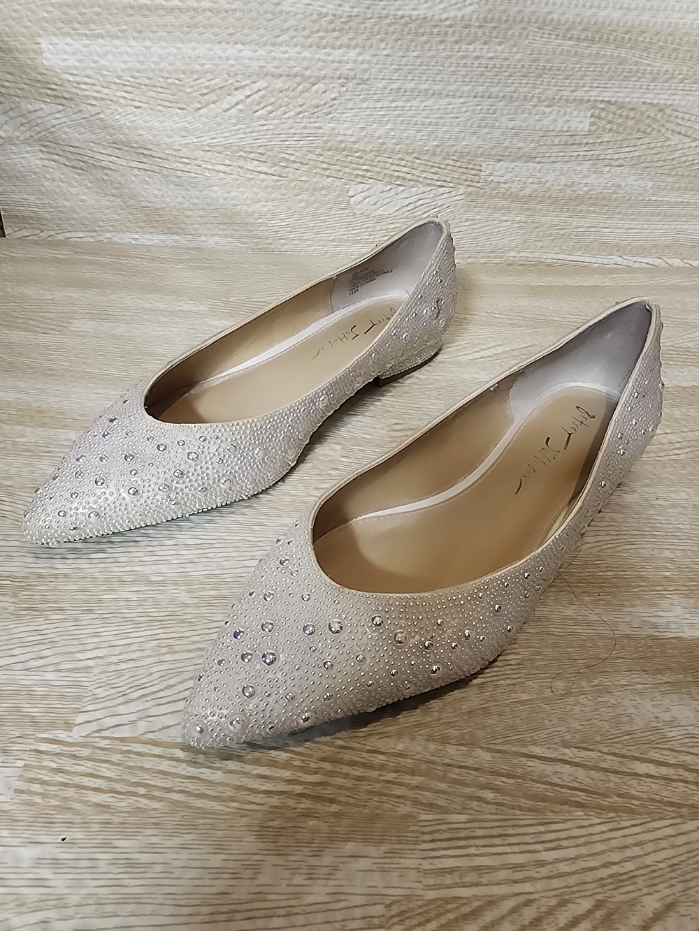 Betsey Johnson Jude Ivory/White Rhinestone Pointed-Toe Flats Size 7